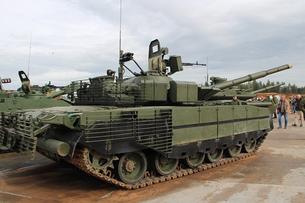 Quân sự thế giới hôm nay 29-9  Quân đội Nga nhận lô xe tăng T-80BVM mới